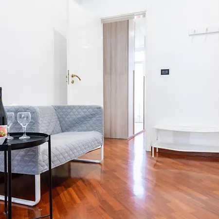 Central Station Vgm Apartment Bari
