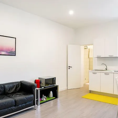 Apartment Central Station Vgm Bari